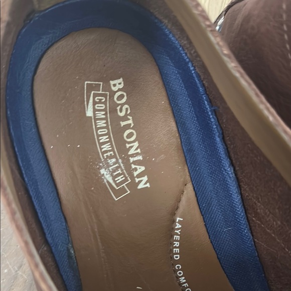 Bostonian Brown Oxfords Classic Leather Design - Picture 2 of 4